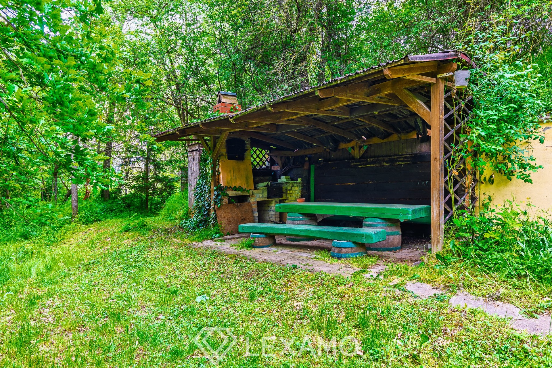 2R6_0011-HDR