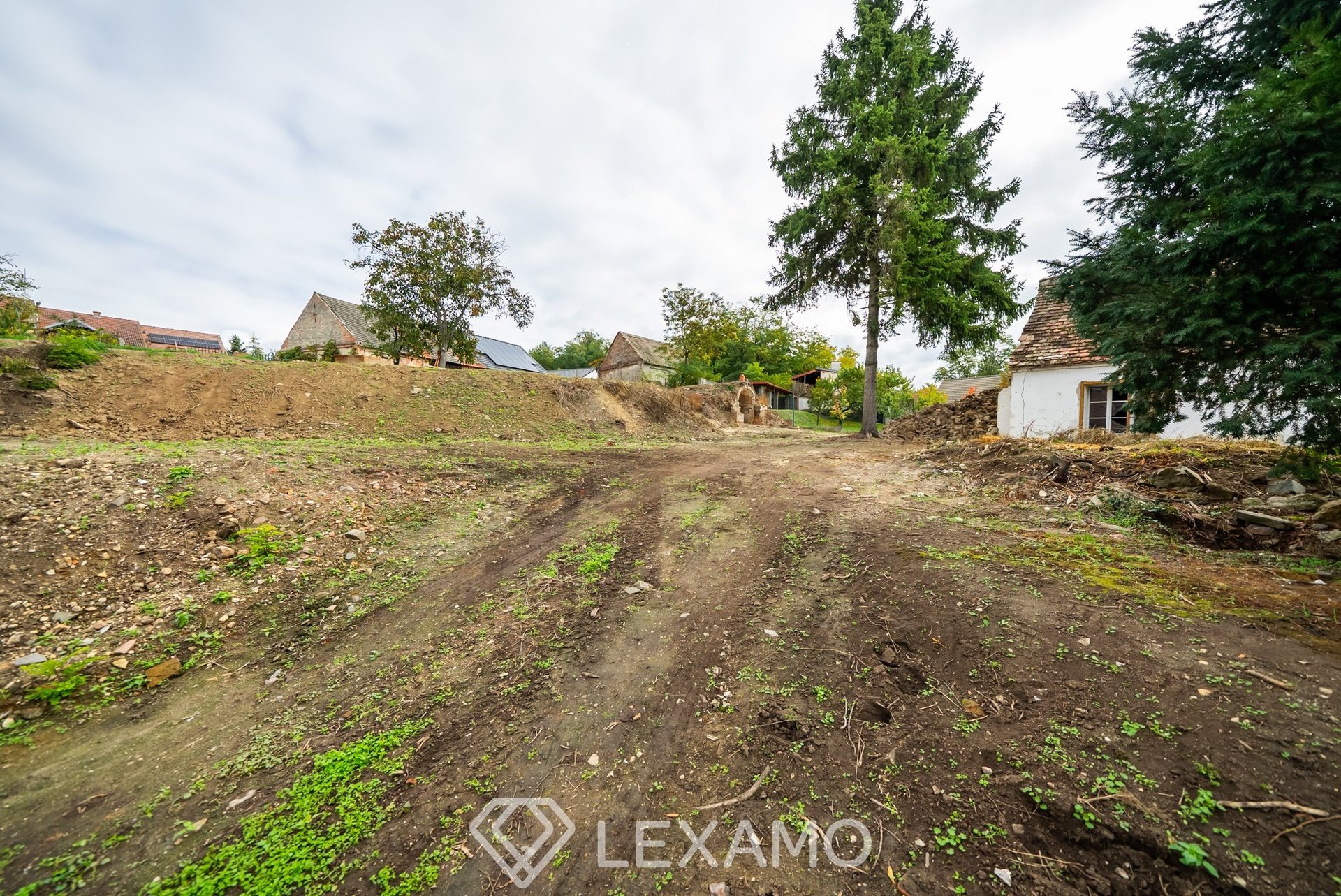 Pozemek-Mackovice-web-4