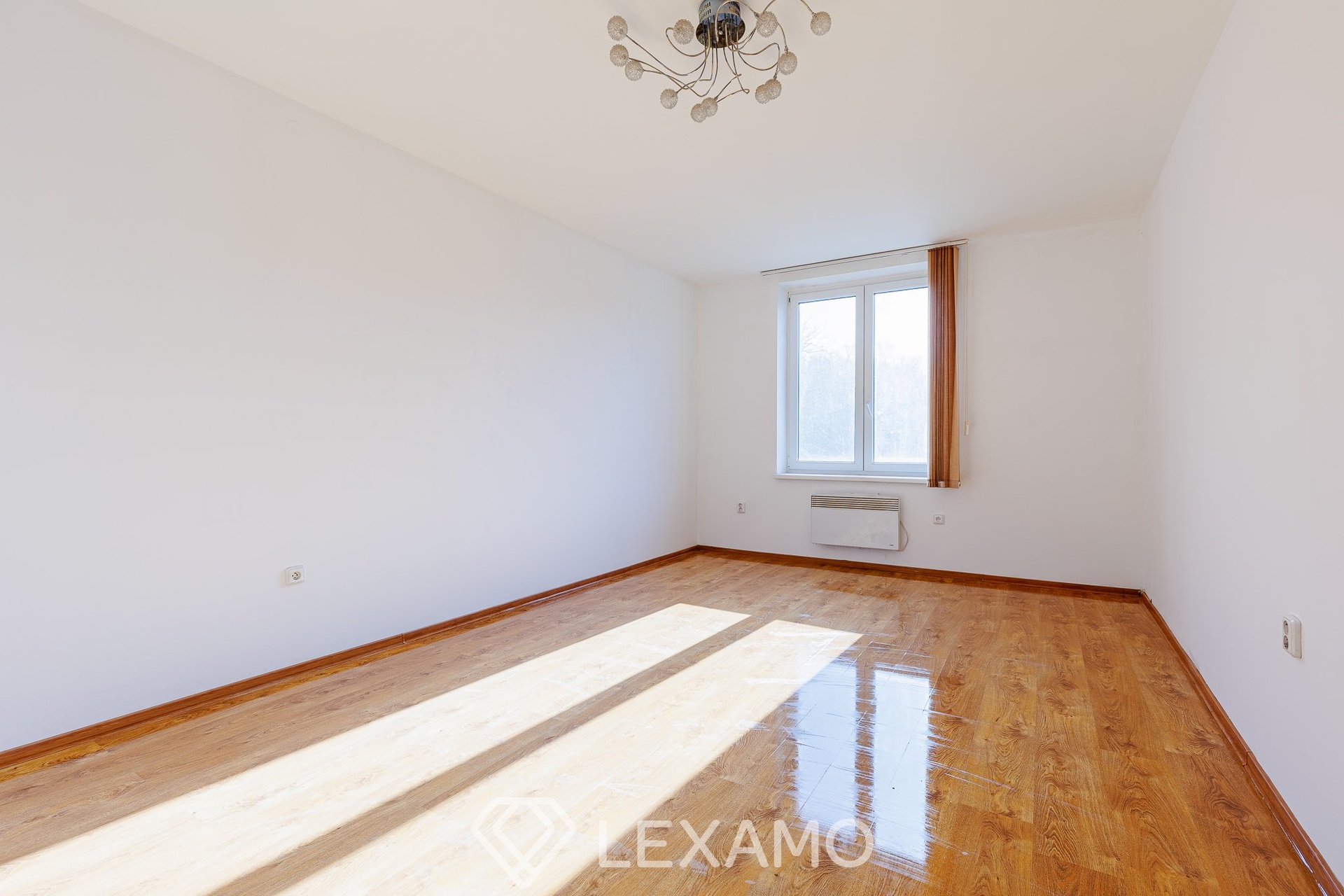 2R6_0025-HDR