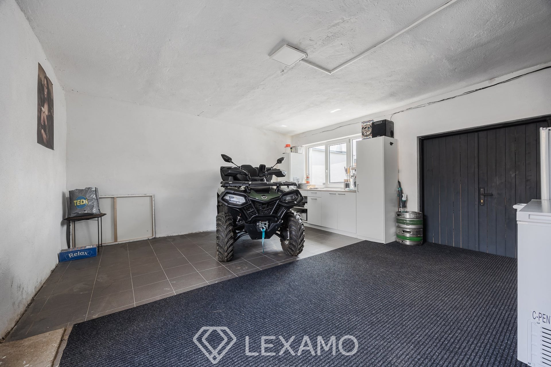 2R6_0235-HDR