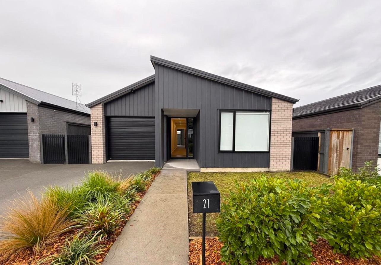 21 John Main Drive, Ramarama