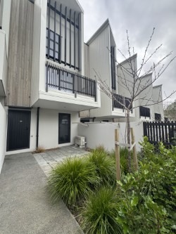 5/5 Dellwood Avenue, Henderson