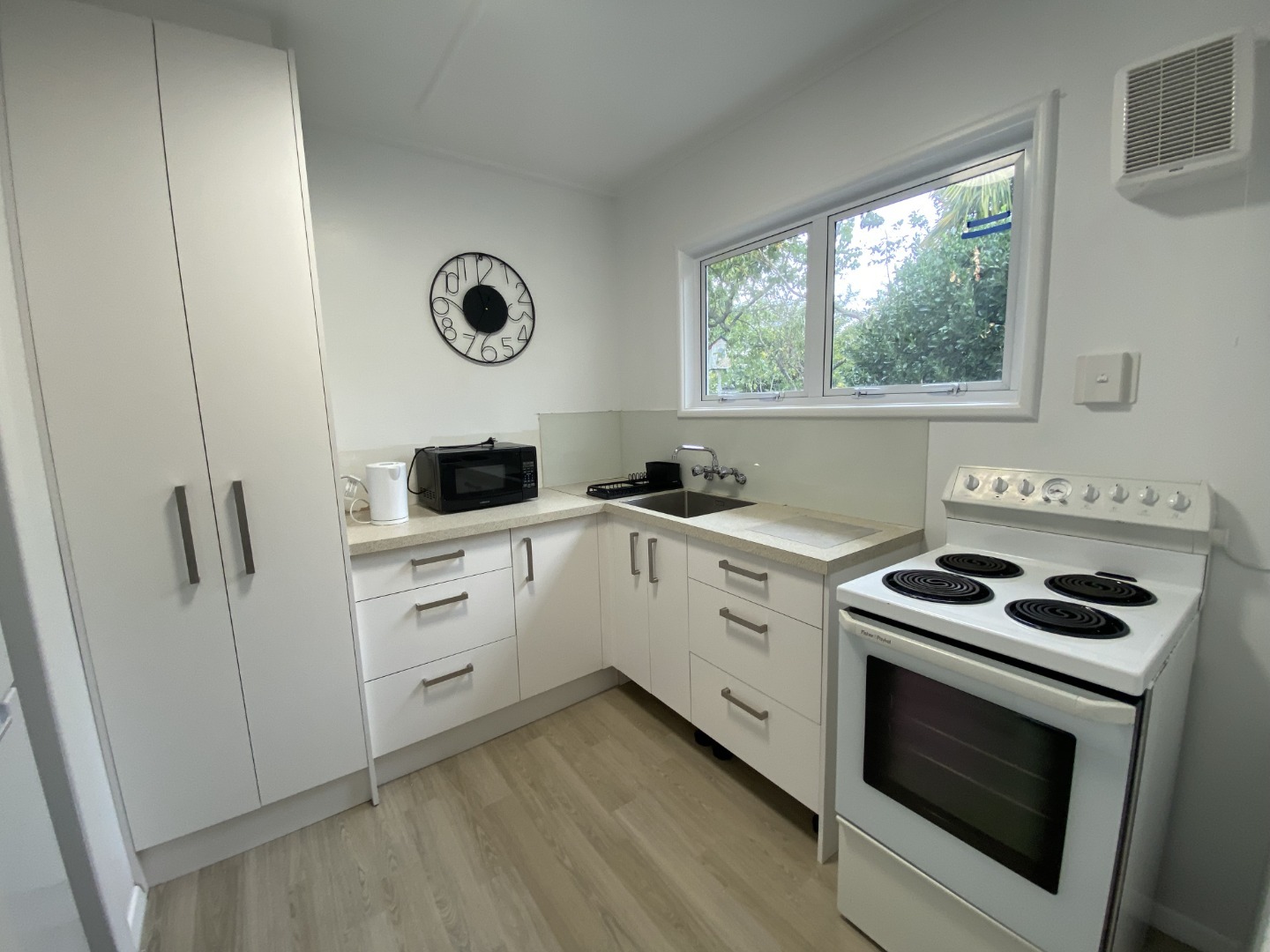 704 Alexandra Street, Parkvale