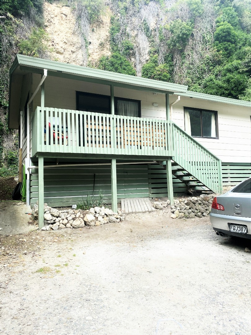 135b Shakespeare Road, Bluff Hill