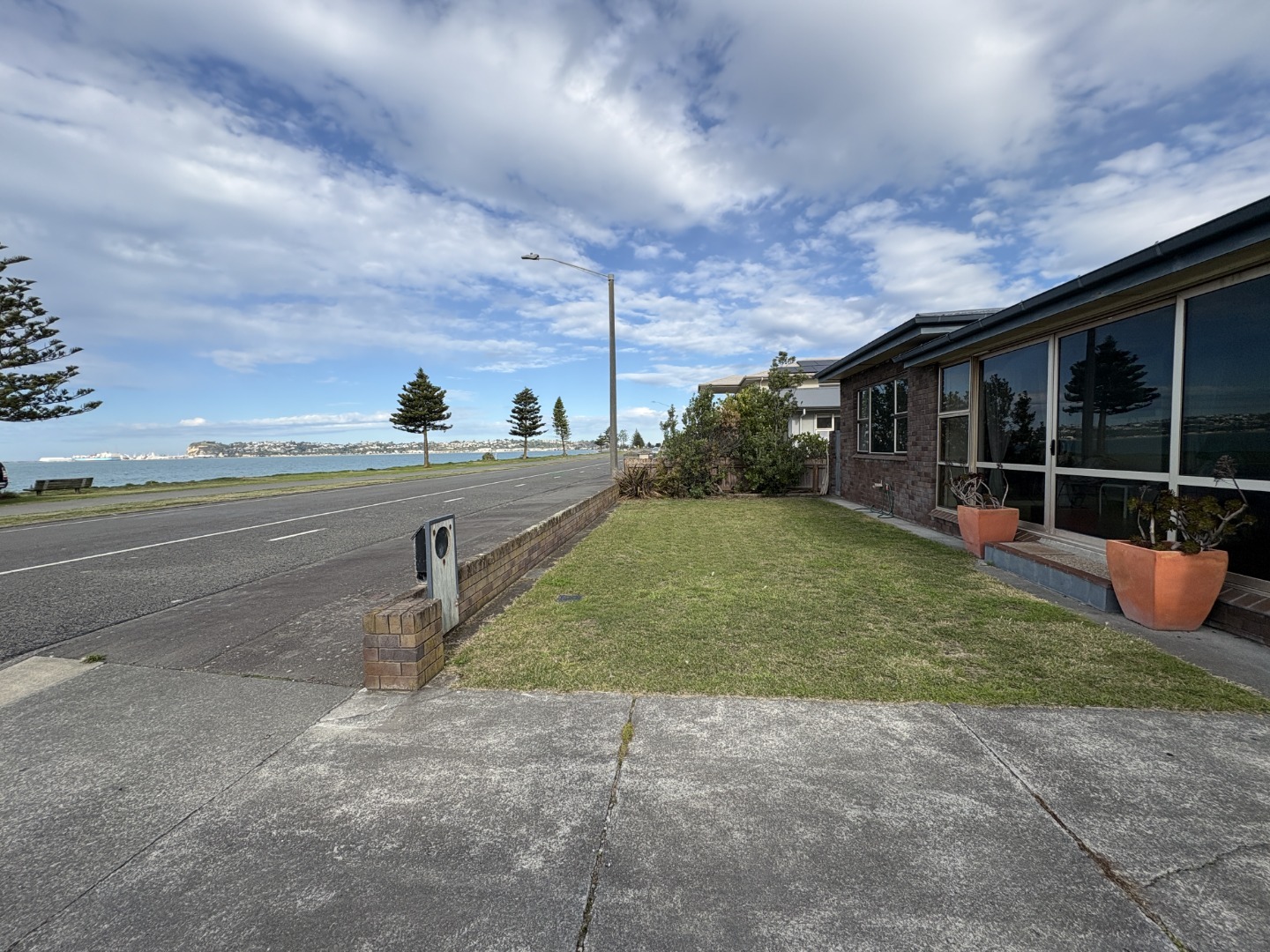 81 The Esplanade, Westshore