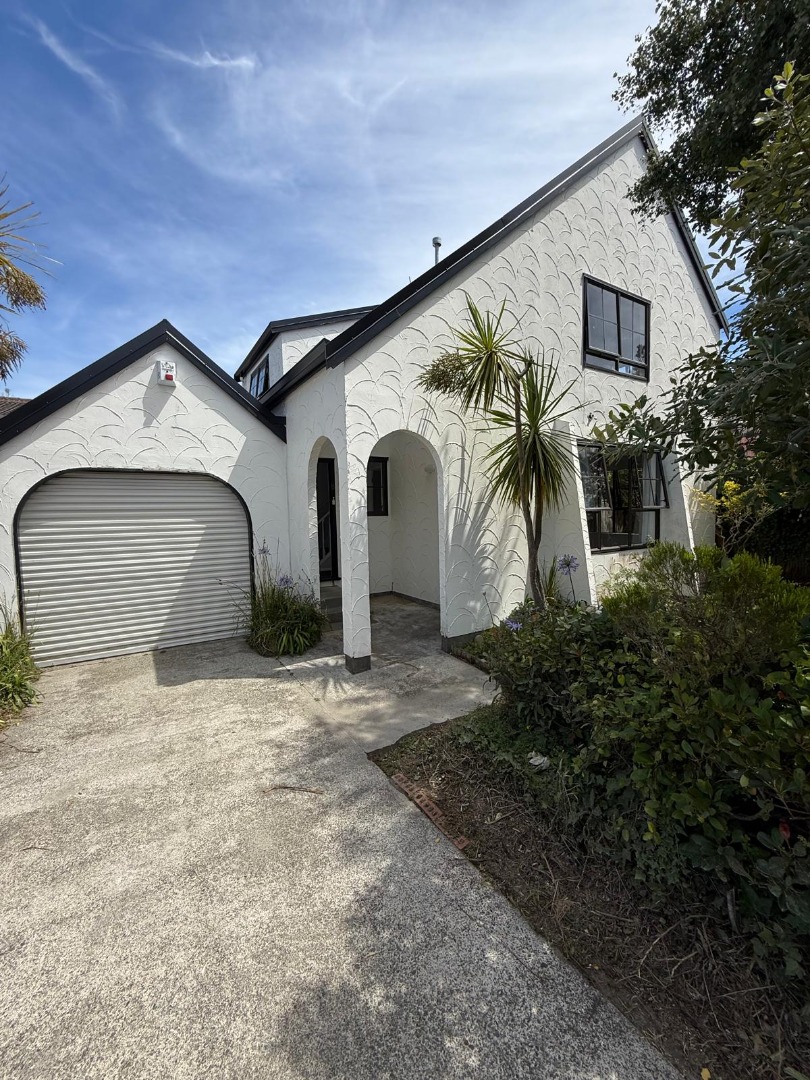 8A Mallard Grove, Churton Park