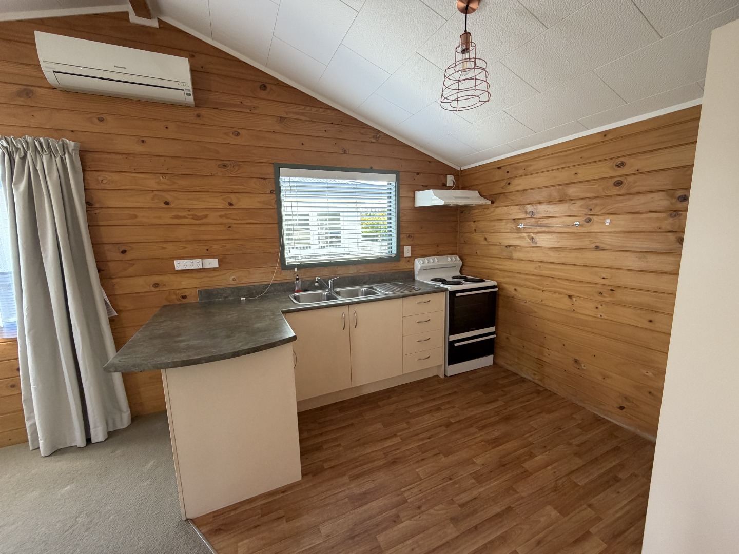 1031 Bledisloe Street, Raureka