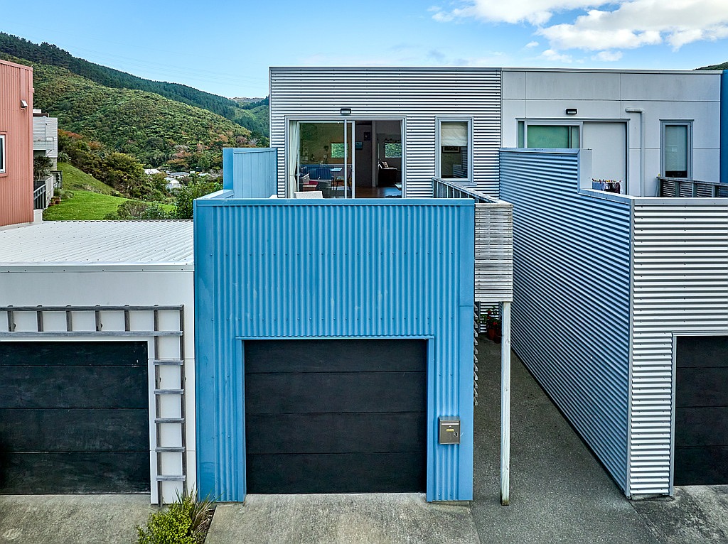 3 Saddleback Grove, Karori