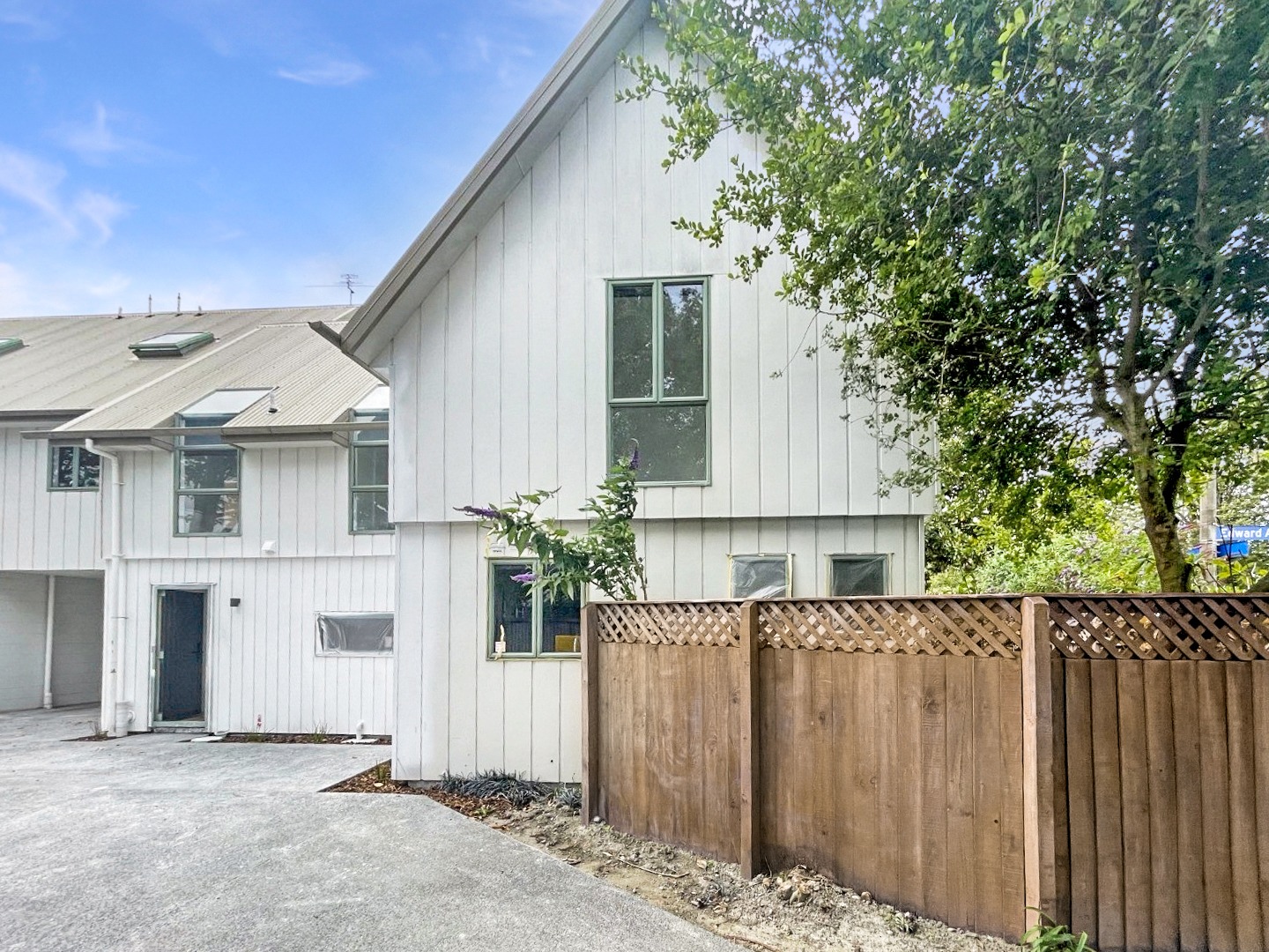 2/611 Madras Street, St. Albans