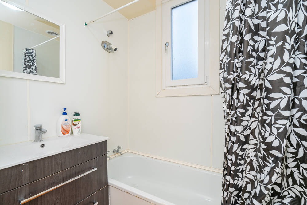 12 Dickson Street, Macandrew Bay