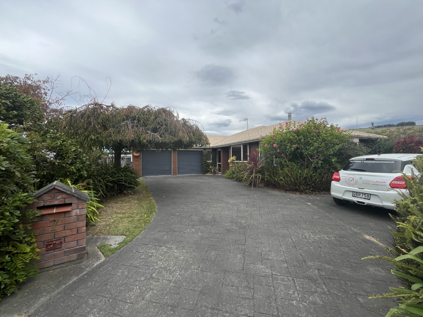 7 Bishops Close, Greenmeadows