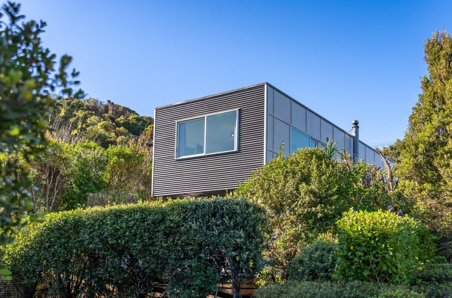 47 Korokoro Road, Korokoro