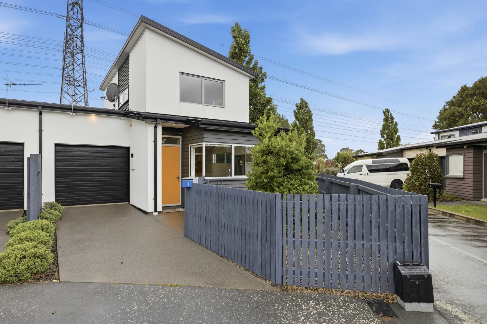 12 Menin Gate Crescent, Broomfield