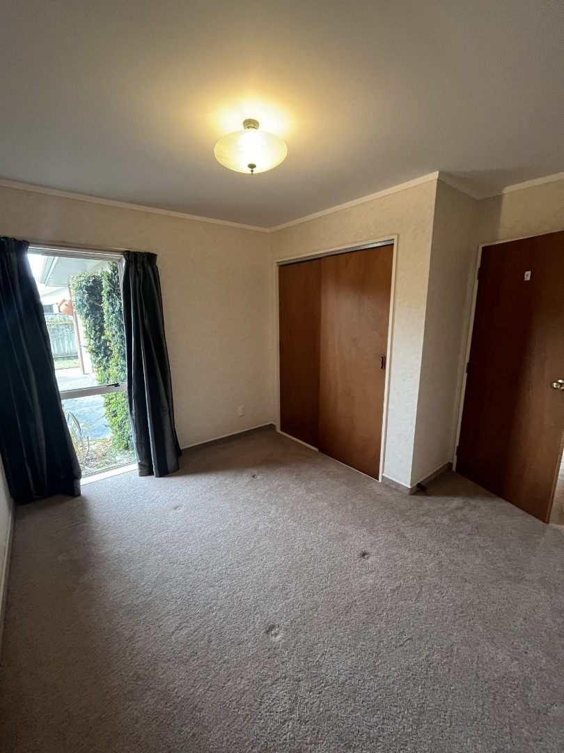 7 Bishops Close, Greenmeadows