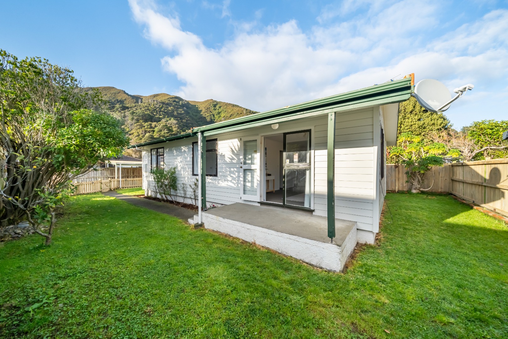 193A White Line East, Waiwhetu