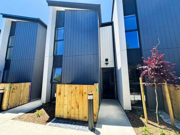 79 Edmonton Road, Henderson