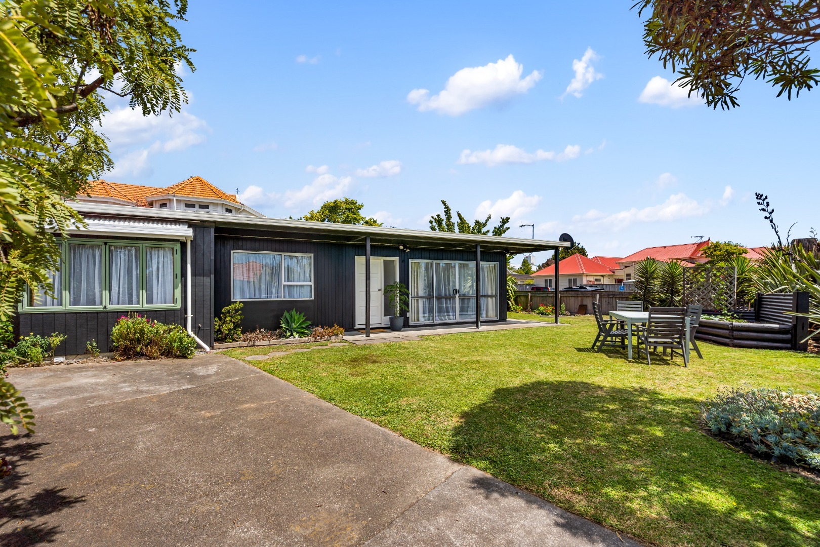 208 Knight Street, Hastings Central