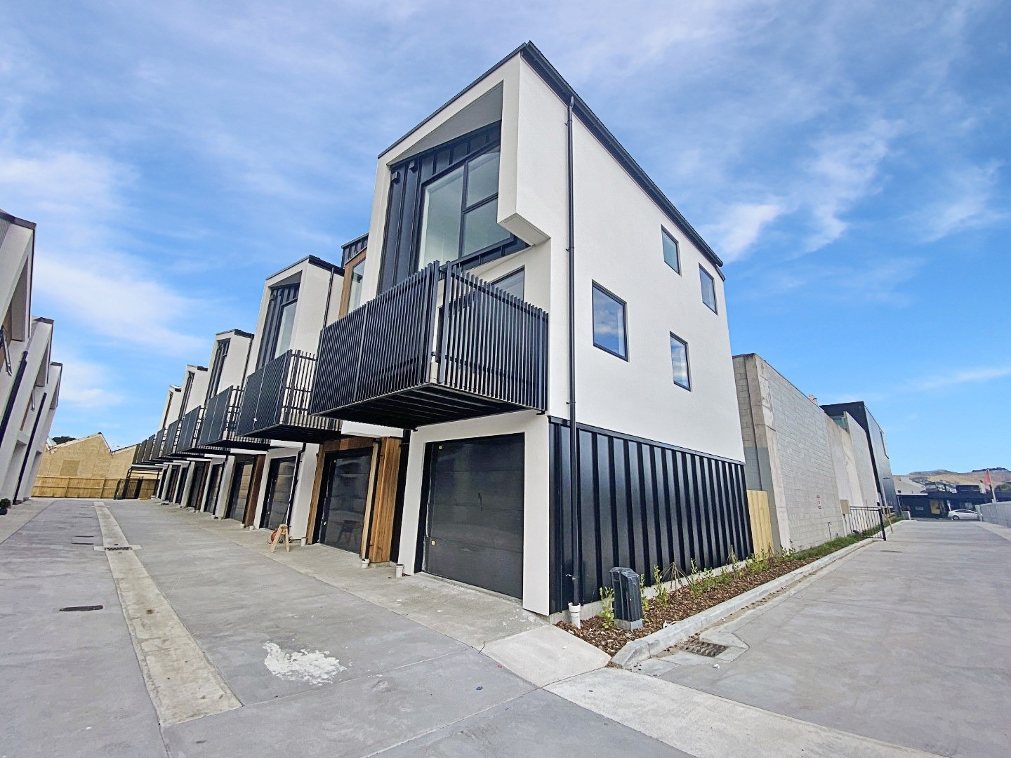 317 Lincoln Road, Addington