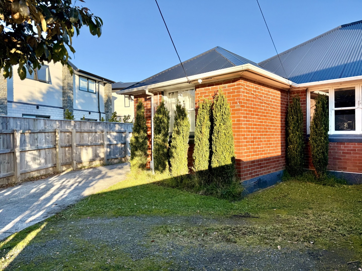 5 Johnston Grove, Taita