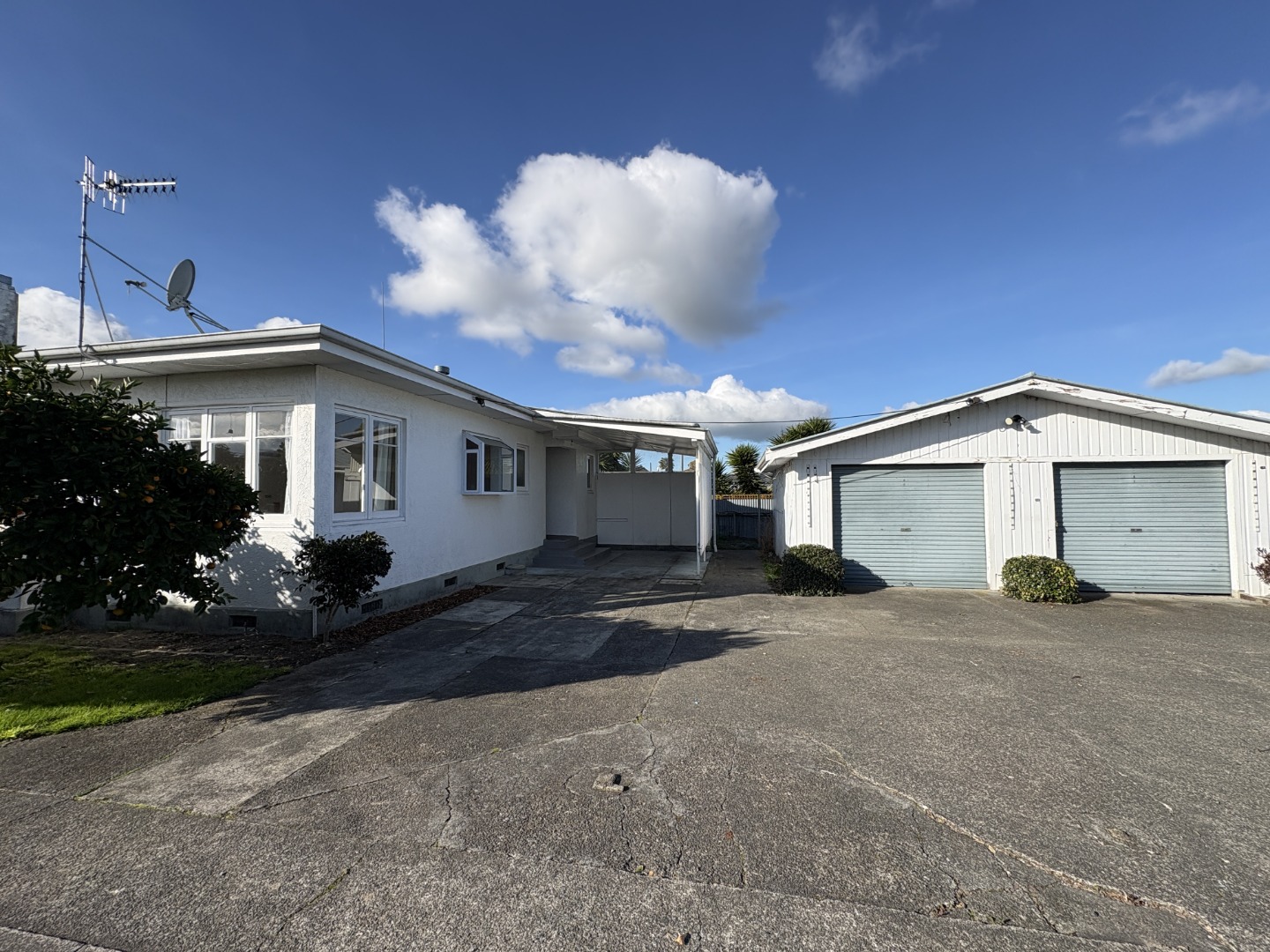 17 Howard Road, Taradale