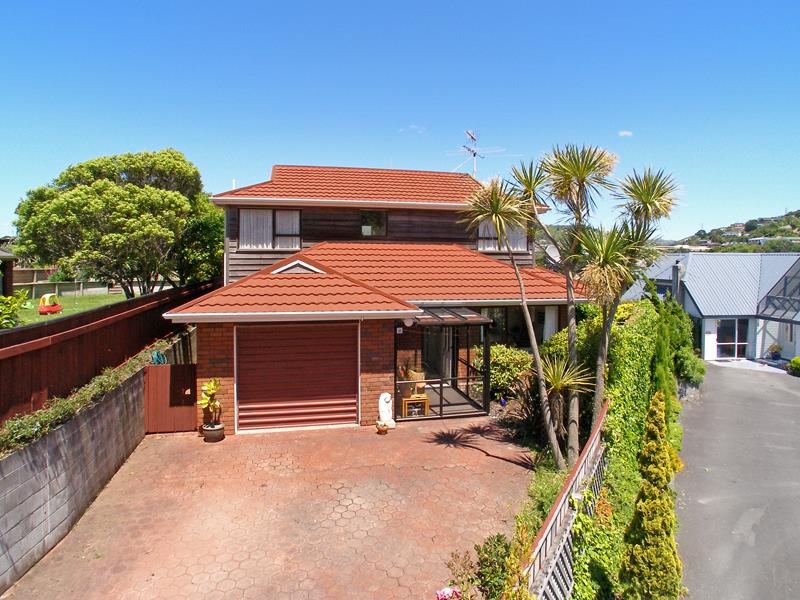 67 Thatcher Crescent, Crofton Downs