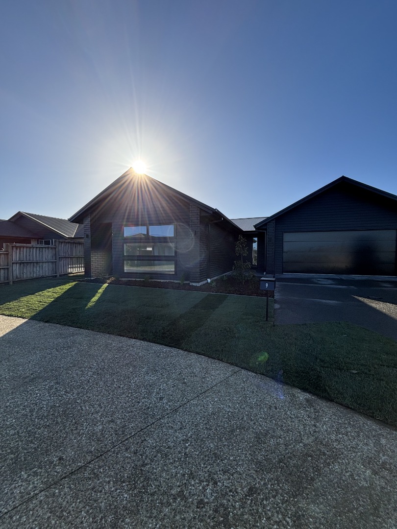 9 Cowell Avenue, Pyes Pa