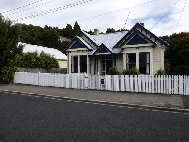 19 Paris St, North East Valley