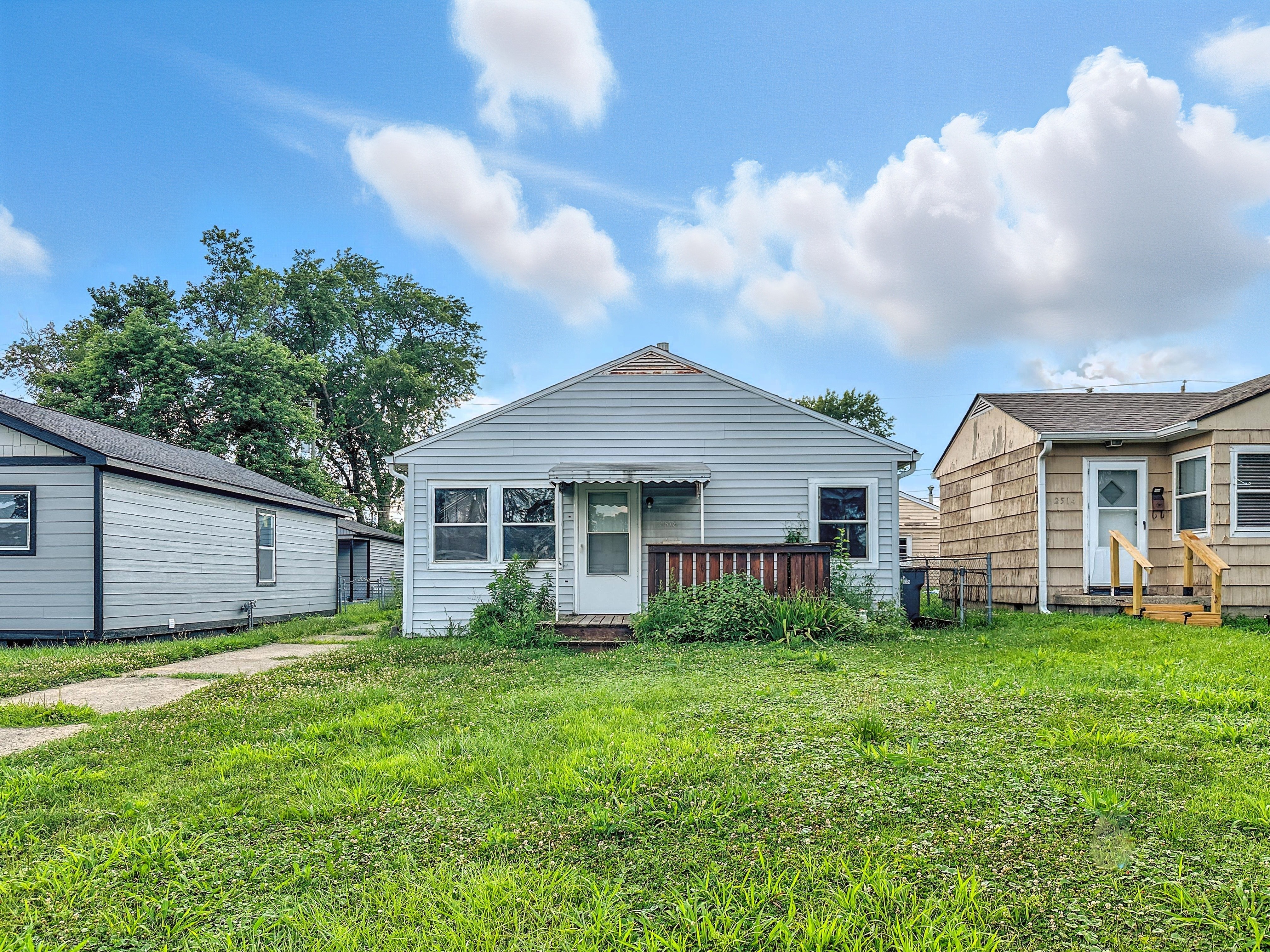2518 Villa Ave 