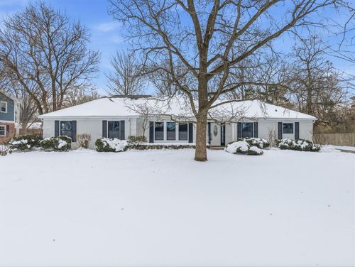 6219 Green Leaves Rd, Indianapolis, IN