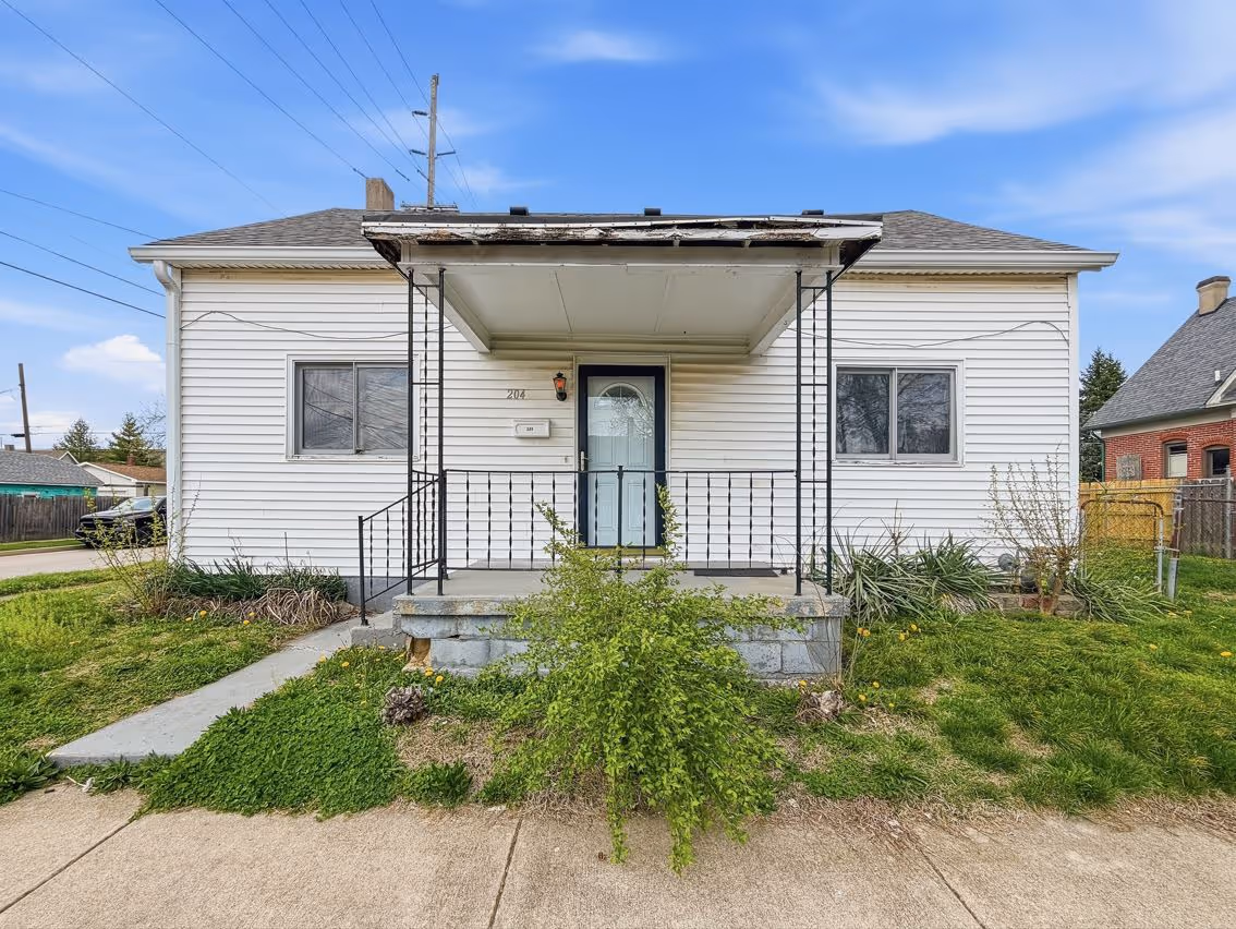 204 E Pennsylvania St, 