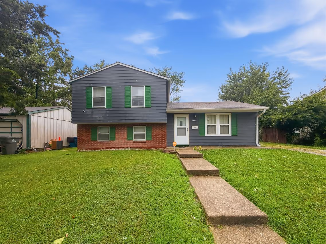3660 Alsace Dr