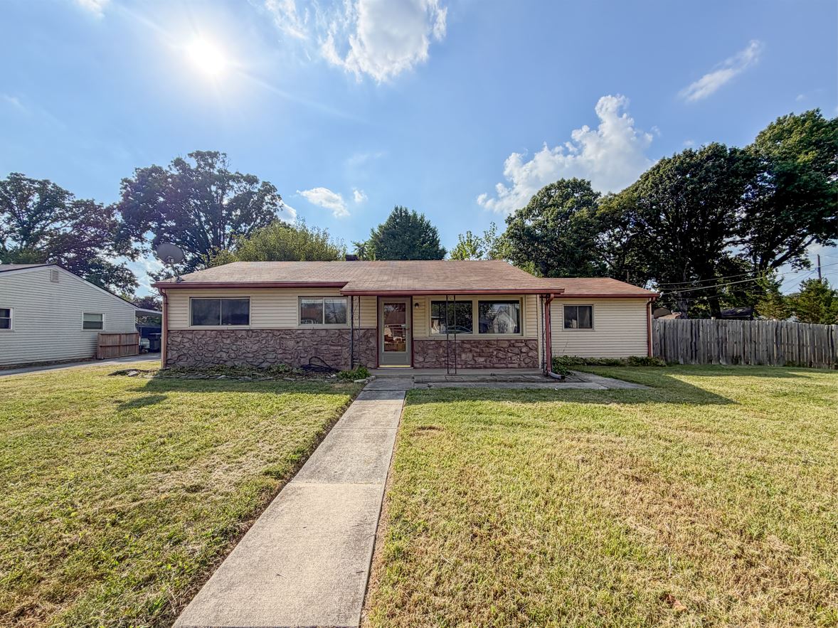 432 S Kenmore Rd