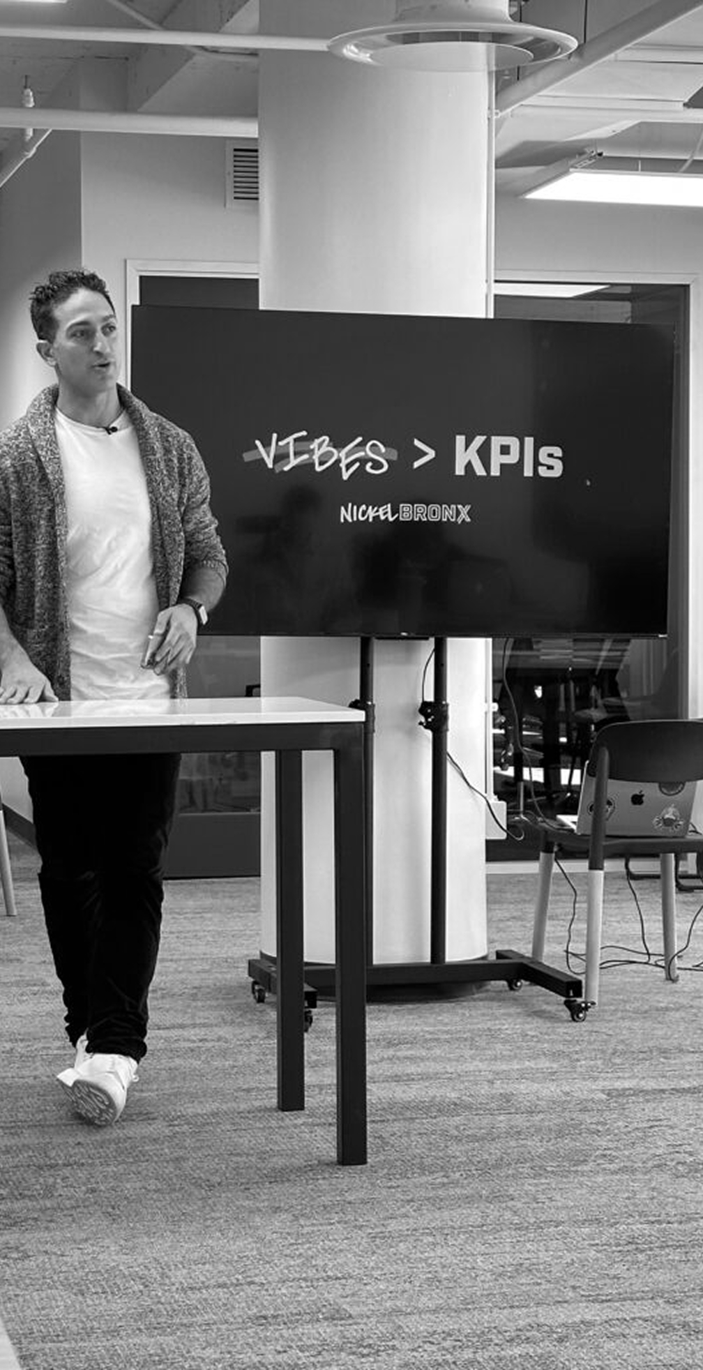 Borzou presenting Vibes > KPIs