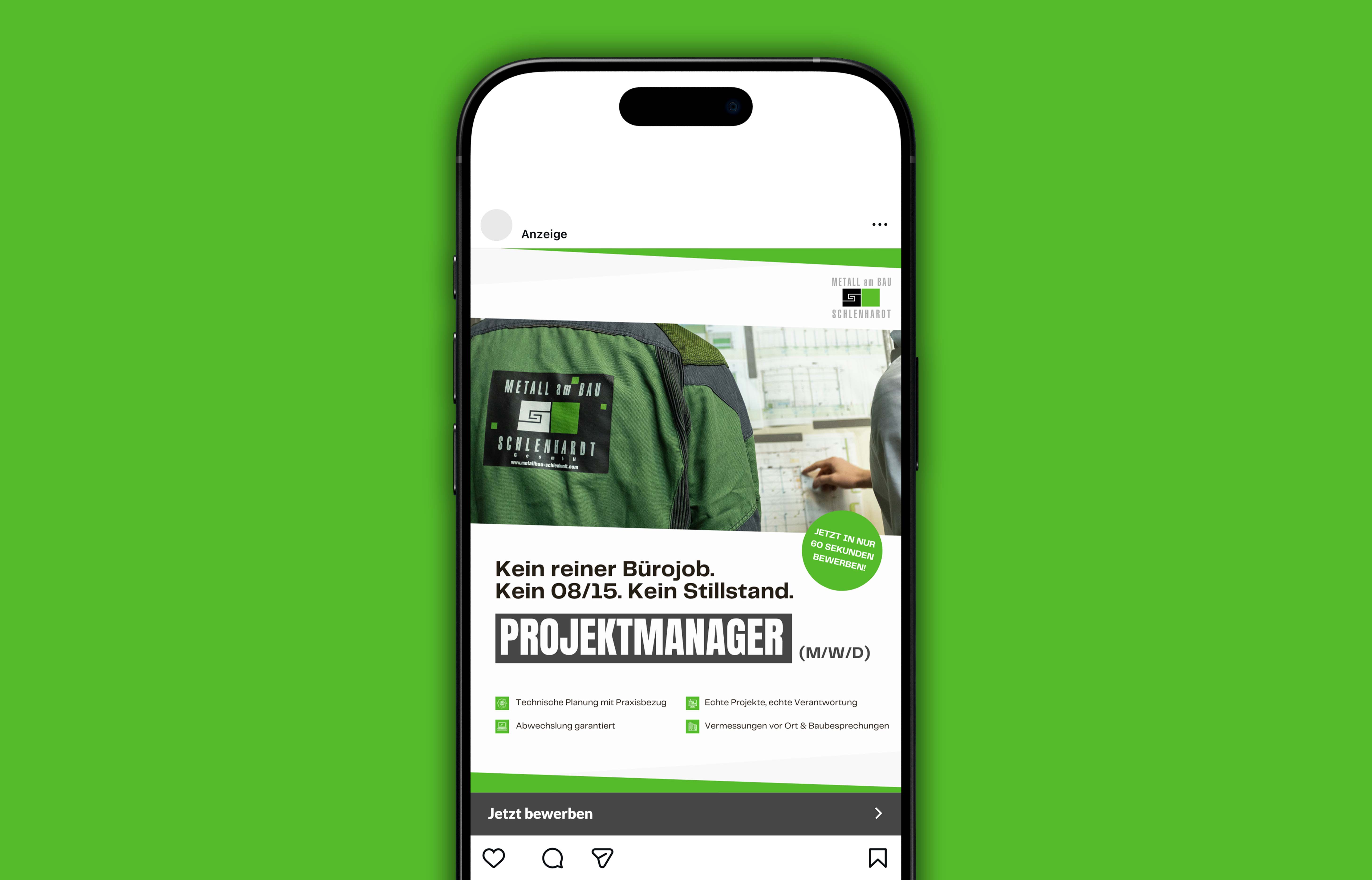 Instagram-Stellenanzeige für Projektmanager (m/w/d) bei Metallbau Schlenhardt mit Bild eines grünen Arbeitsjackenrückens und Text zu abwechslungsreichen technischen Planungs- und Bauaufgaben.