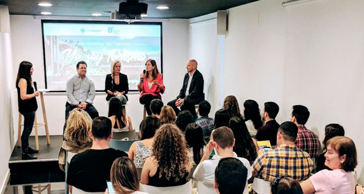 Ponentes de Yo soy turismo en B the travel brand, debate sobre el turismo del futuro.