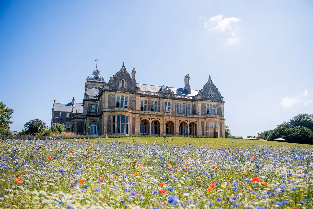 Somerset Mansion: A Journey Through Time and Elegance