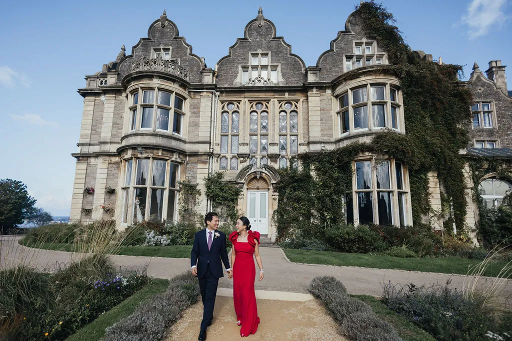 Elegant Manor House Celebrations with a Chinese Tea Ceremony