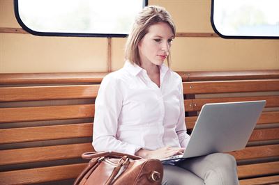 Småföretagare jobbar mer än 40 timmar i veckan