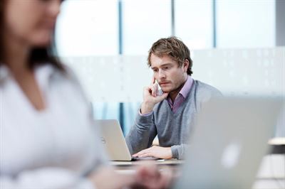 Folkuniversitetet förnyar samarbetsavtal med Visma