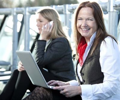 Många småföretagare vill byta till aktiebolag