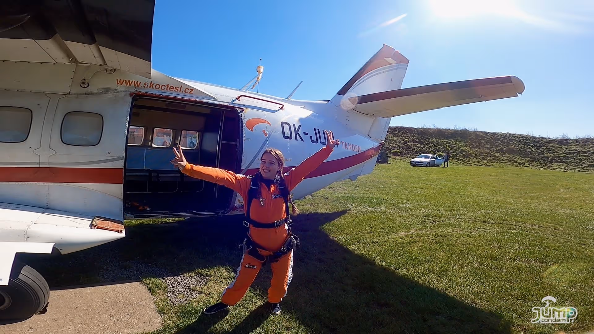 Tandemový seskok nástup do letadla