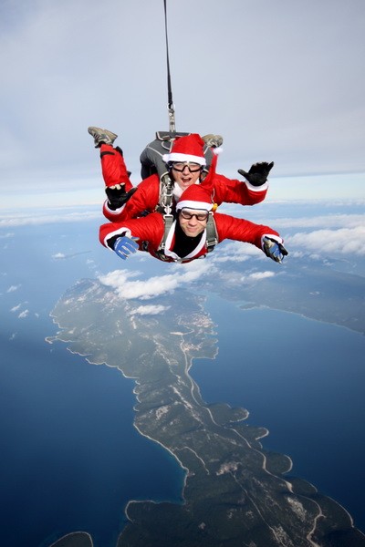 tandem pilot s pasažérem ve volném pádu