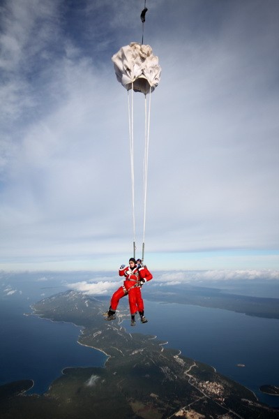 tandem pilot s pasažérem ve volném pádu