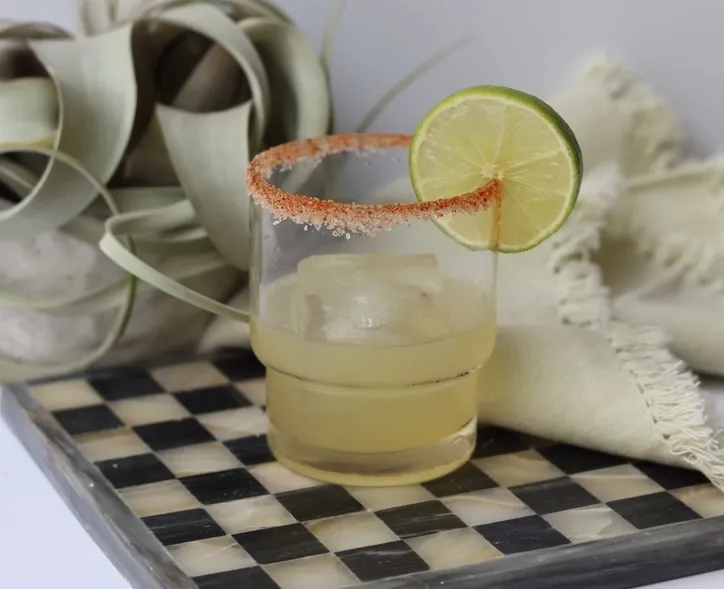 Host a mocktail mixology workshop and craft unique, non-alcoholic drinks. Perfect for corporate wellness events and team-building experiences.