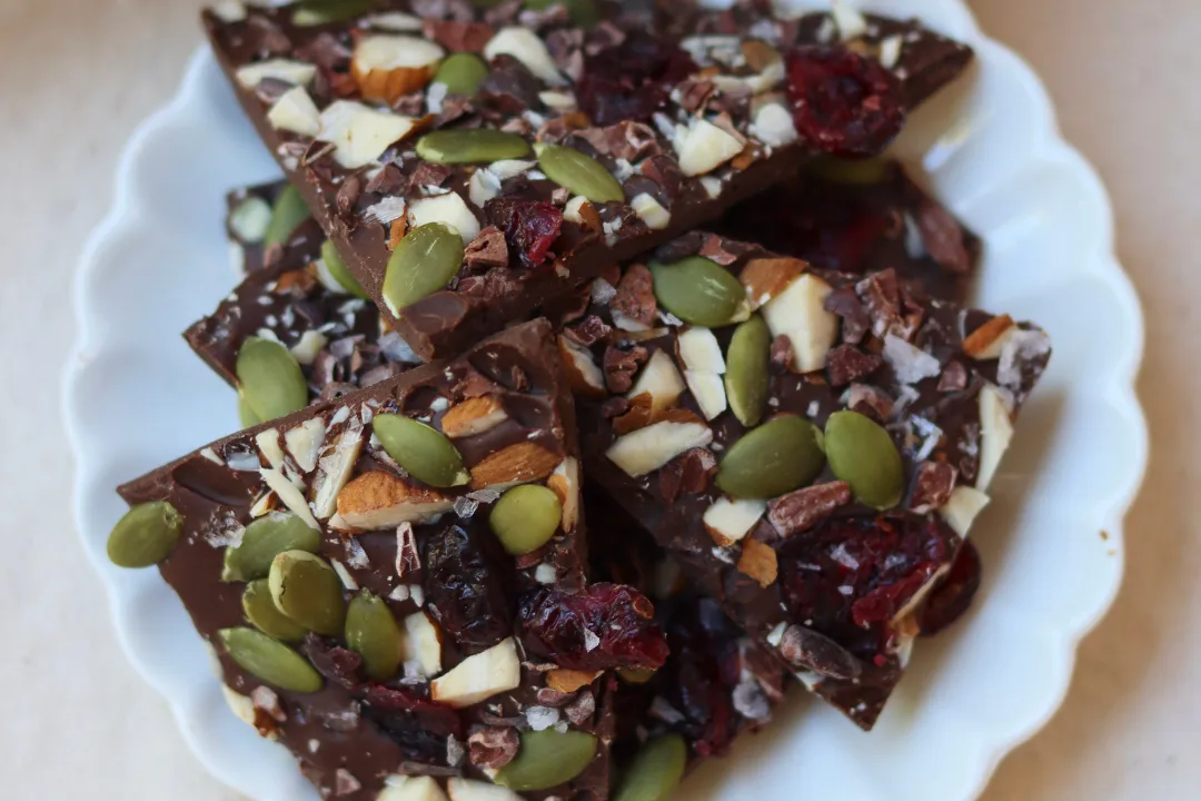 Create delicious, guilt-free treats in our Healthy Desserts workshop. Perfect treating your team to a hands-on wellness event with sweet treats.