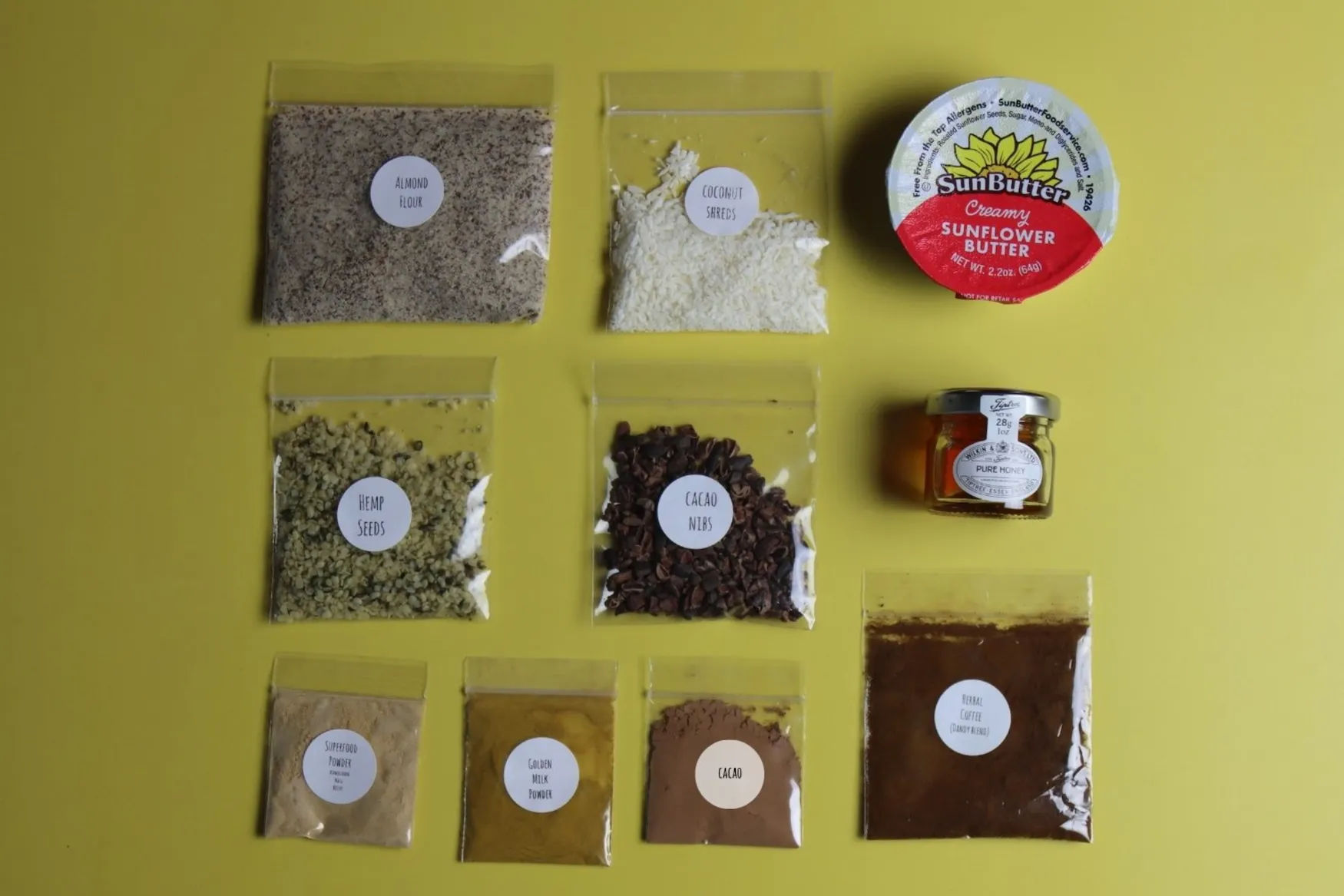 Discover easy, healthy snack hacks in this corporate workshop. Perfect for team-building and wellness events, promoting better eating habits and nutrition. Learn about superfood and new ingredients.