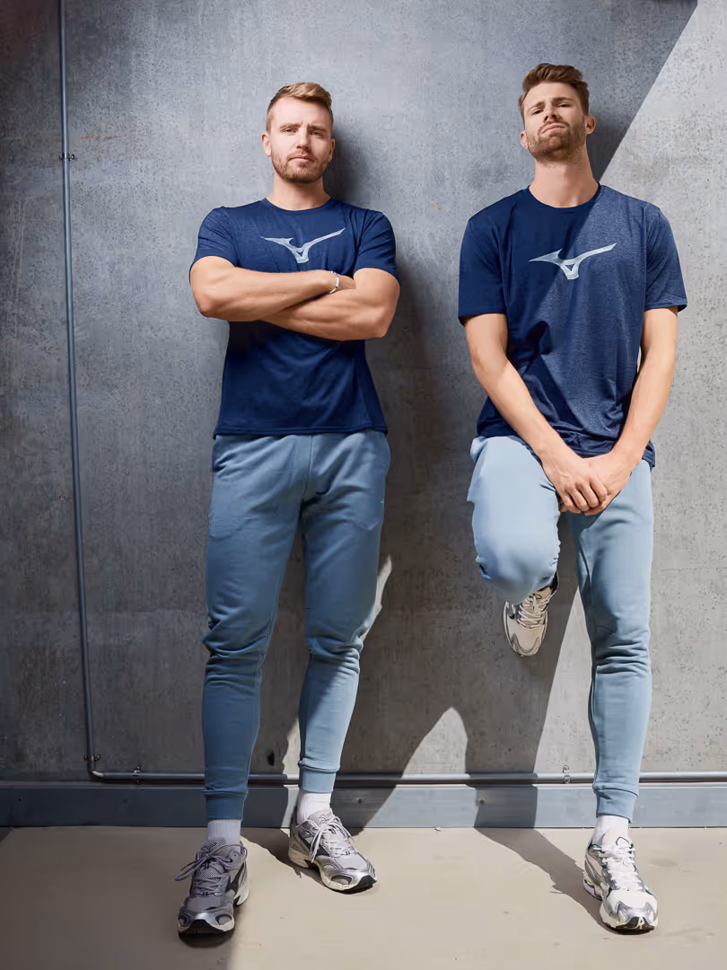 Fotograf i Stavanger tar employer branding-portrett av kollegaer i avslappet og moderne uttrykk