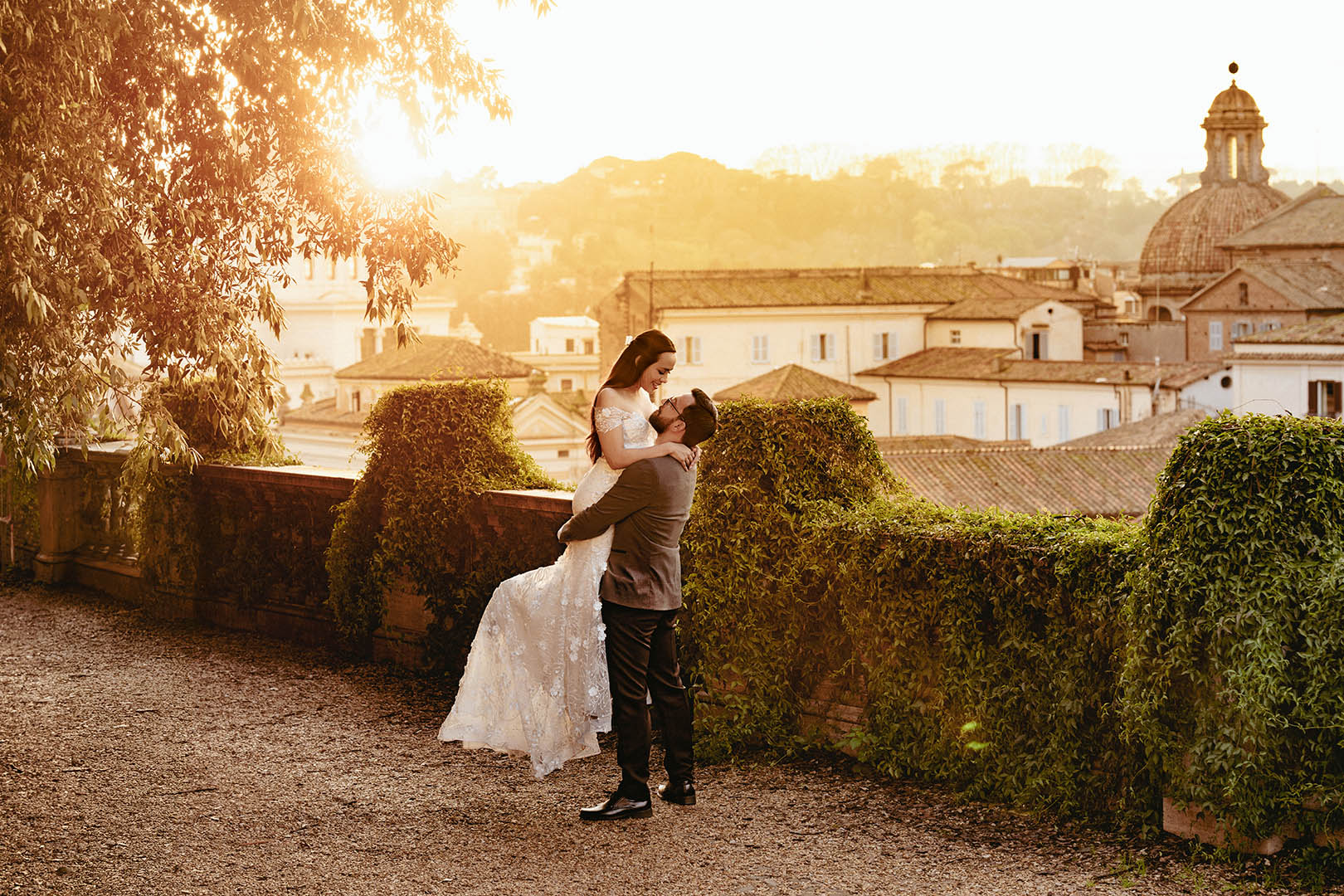Couple Photoshoot Capitoline Hill, The Rooftop of Rome