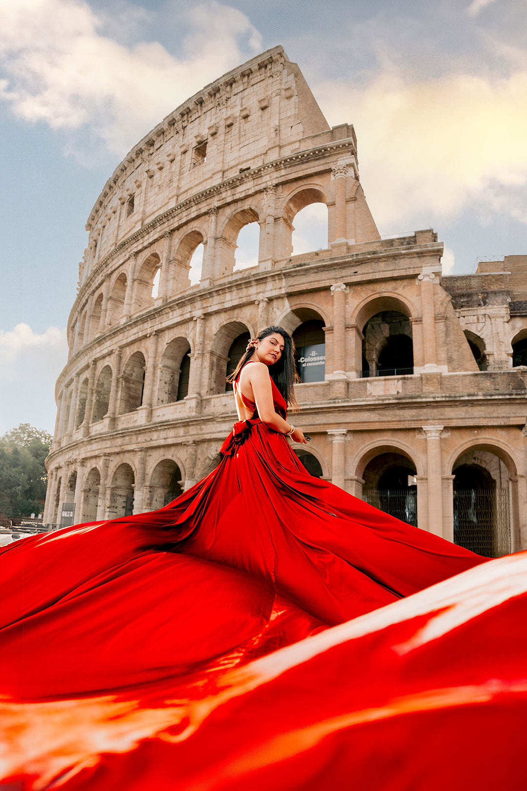 Behind the scenes of a premium Flying Dress photoshoot at the Colosseum. From concept to final frame, Eidos Photography delivers curated styling, iconic Rome backdrops, and editorial results for clients searching for a top Rome photographer.