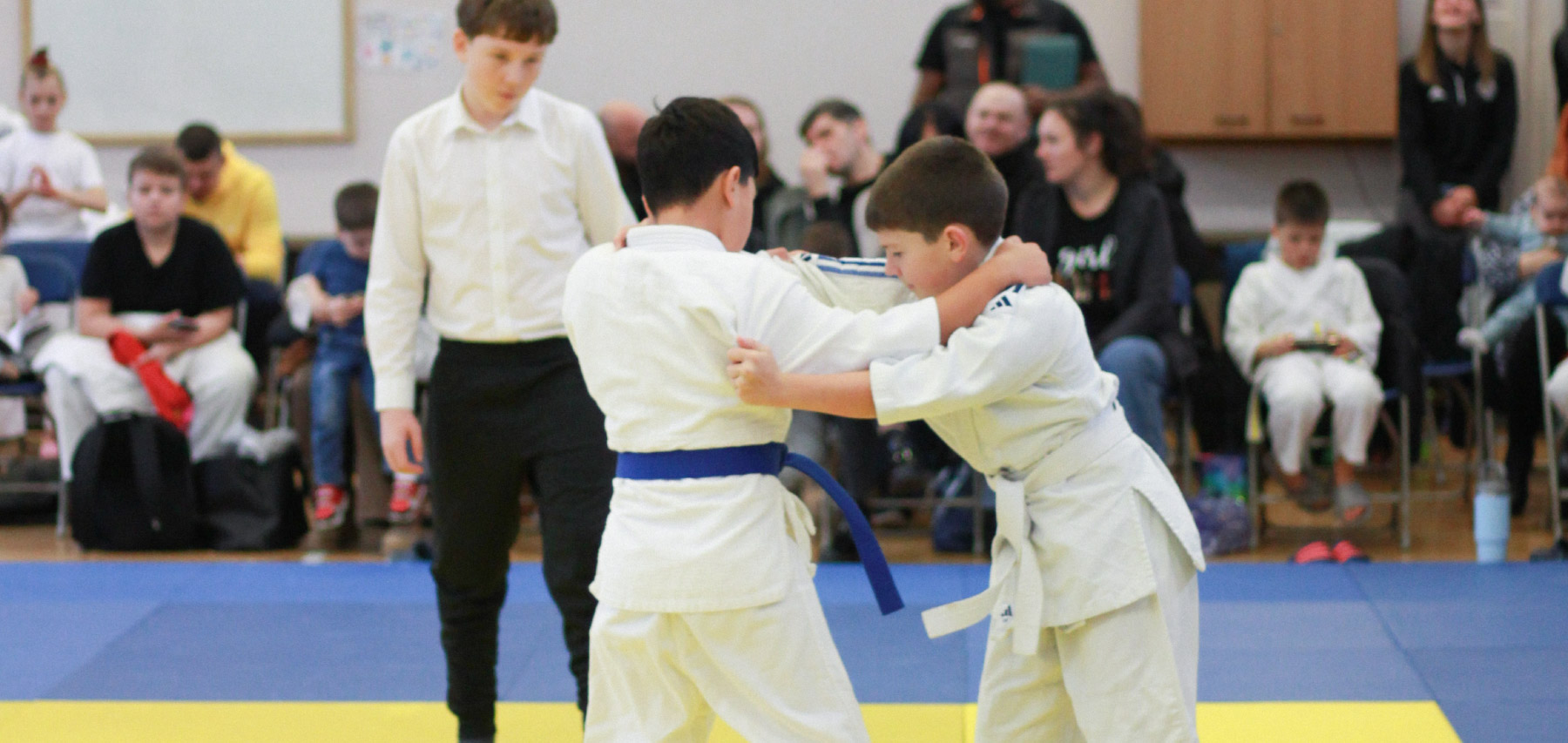 Judo competition fight at Northampton Judo Academy